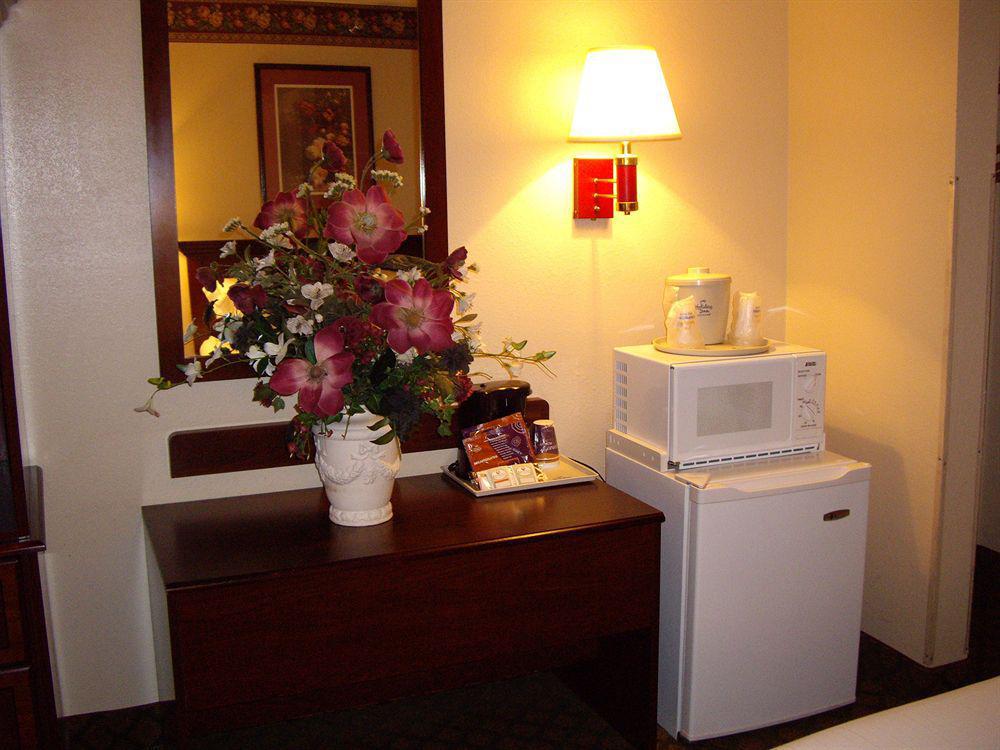 Country Inn & Suites By Radisson, Dunn, Nc Ruang foto