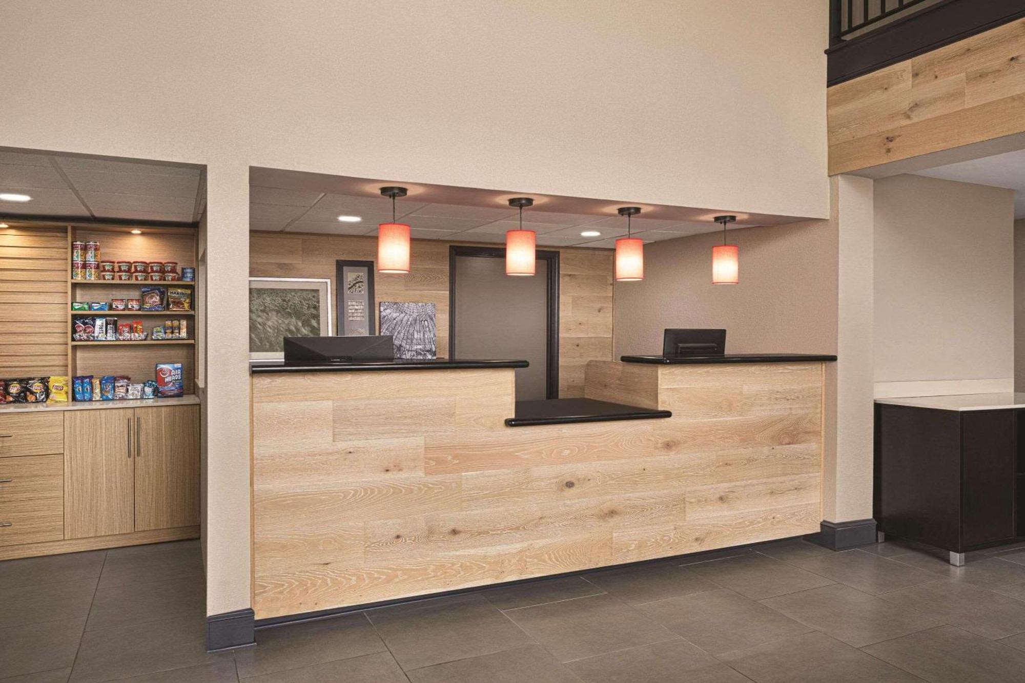 Country Inn & Suites By Radisson, Dunn, Nc Bagian luar foto